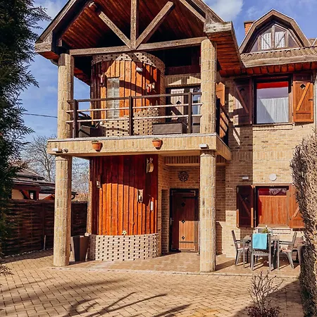 Mediterran Rezidencia Bal Felso *