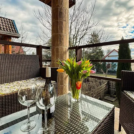 Mediterran Rezidencia Bal Felso